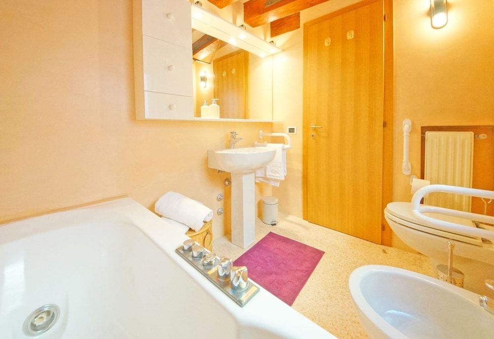 DolceVita Apartments N. 245 Duplex, 2 Bedrooms, Canal View, Garden Area 9