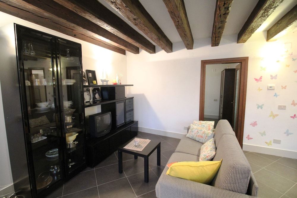 undefined Venezianamente - Casa dei Leoni Canal 3