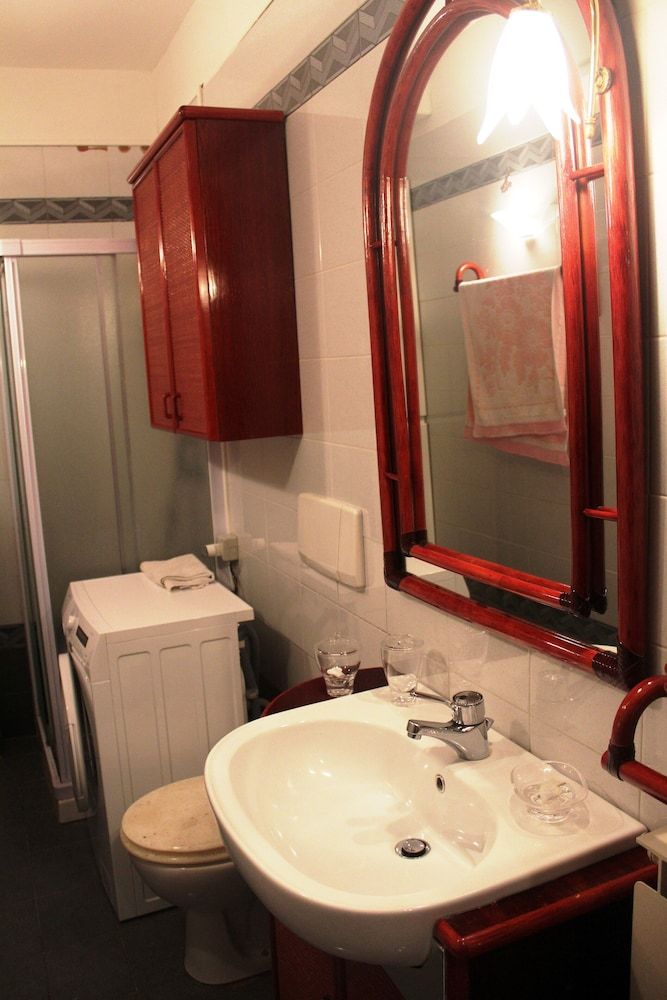 Venezianamente-Casa della Crea Canal Apartment, 2 Bedrooms 8