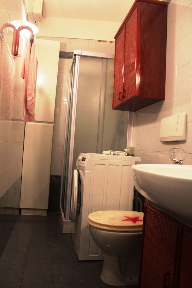 Venezianamente-Casa della Crea Canal Apartment, 2 Bedrooms 10