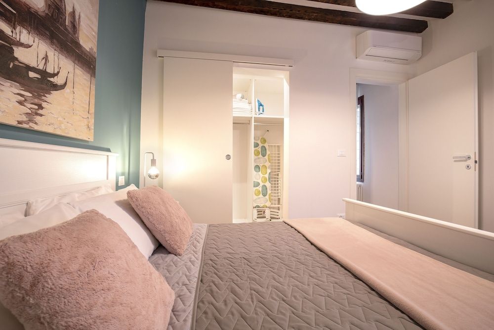 Suite 1421 Terrace Apartment, 2 Bedrooms 9