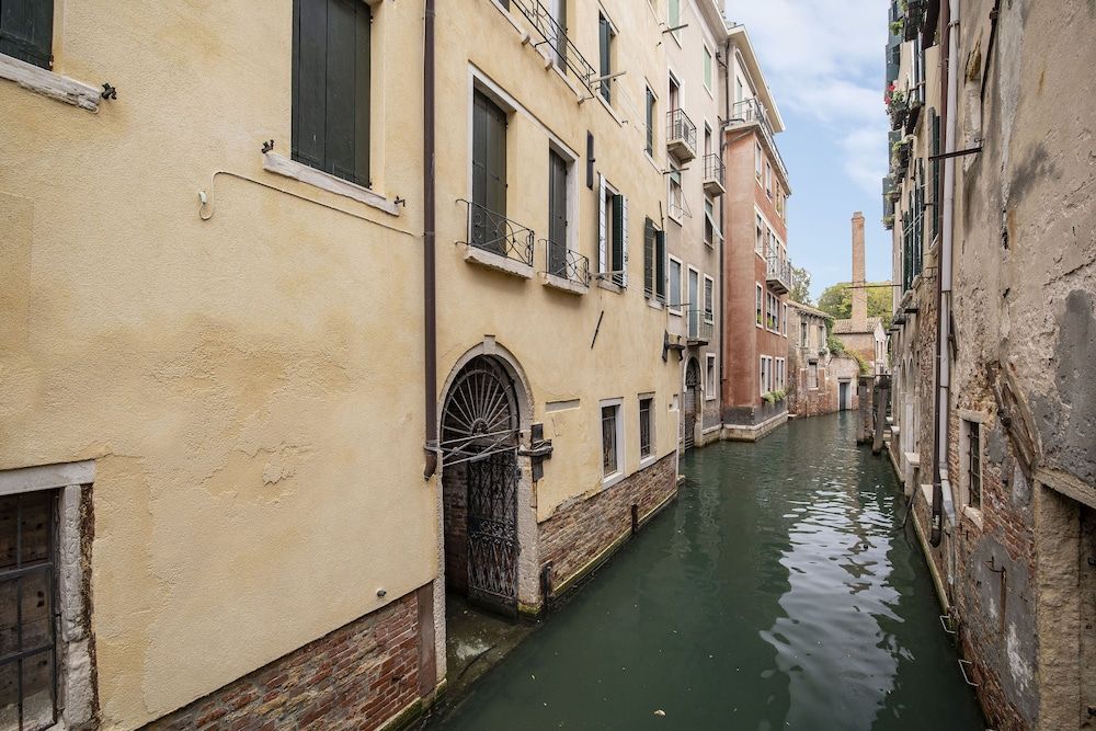 undefined Suite 1421 Terrace 4