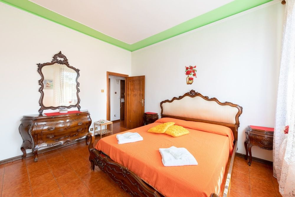 undefined Venice Apartment near Station Santa Lucia