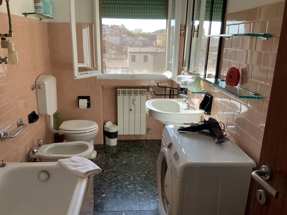 Venice Sweet Home Classic Double Room, Shared Bathroom 10