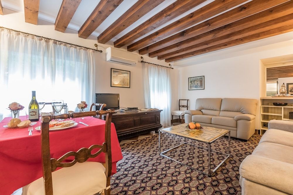 undefined Ca' Carmini with Private Garden 9