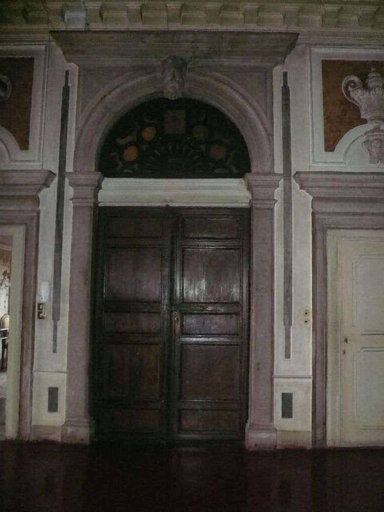 undefined Luxurious Palazzo in Venice in the Rialto Area With Housekeepercook