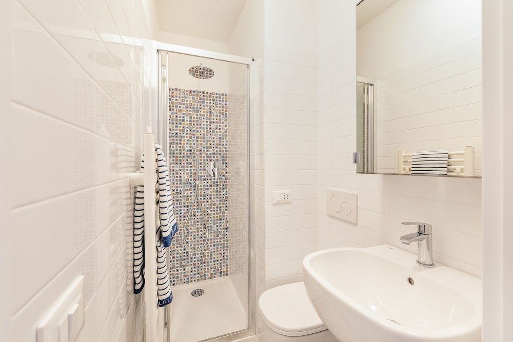 Santa Croce Wonderful Venice Apartment, 2 Bedrooms 18