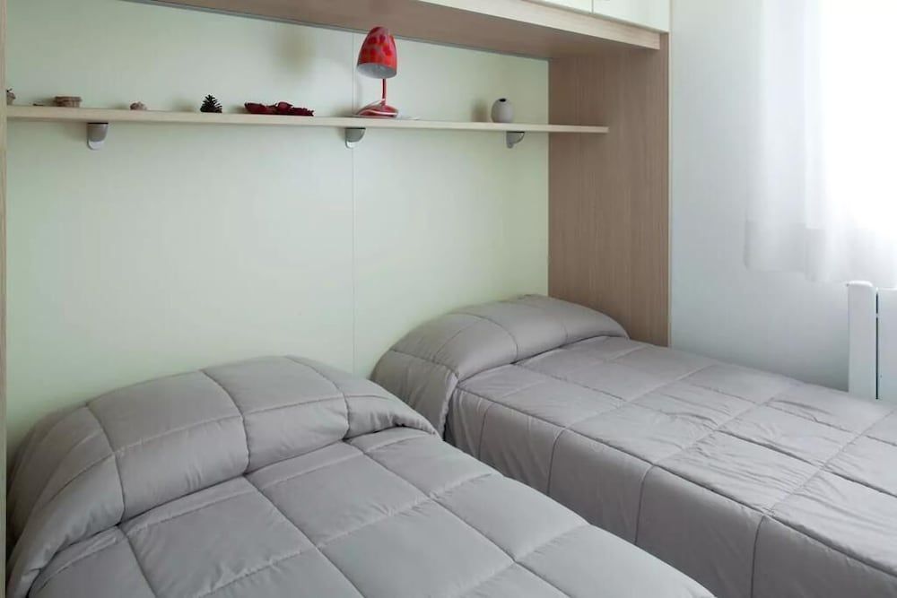 undefined Red House ai Mori 3