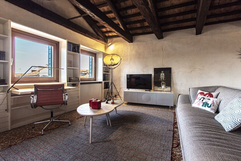 Attico Dei Miracoli R&R Apartment, 2 Bedrooms 10