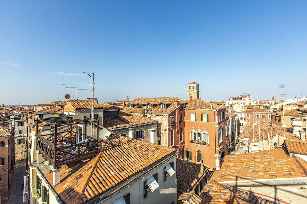 Attico Dei Miracoli R&R Apartment, 2 Bedrooms 17