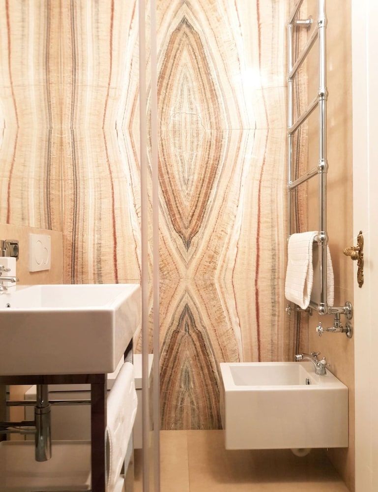 Cà Bellavista Deluxe Apartment, 1 Bedroom, Canal View 21