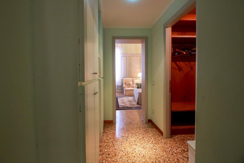 Fortuny 3967 Luxury Suites Wine - Ve-l736-sanm3967at House 22