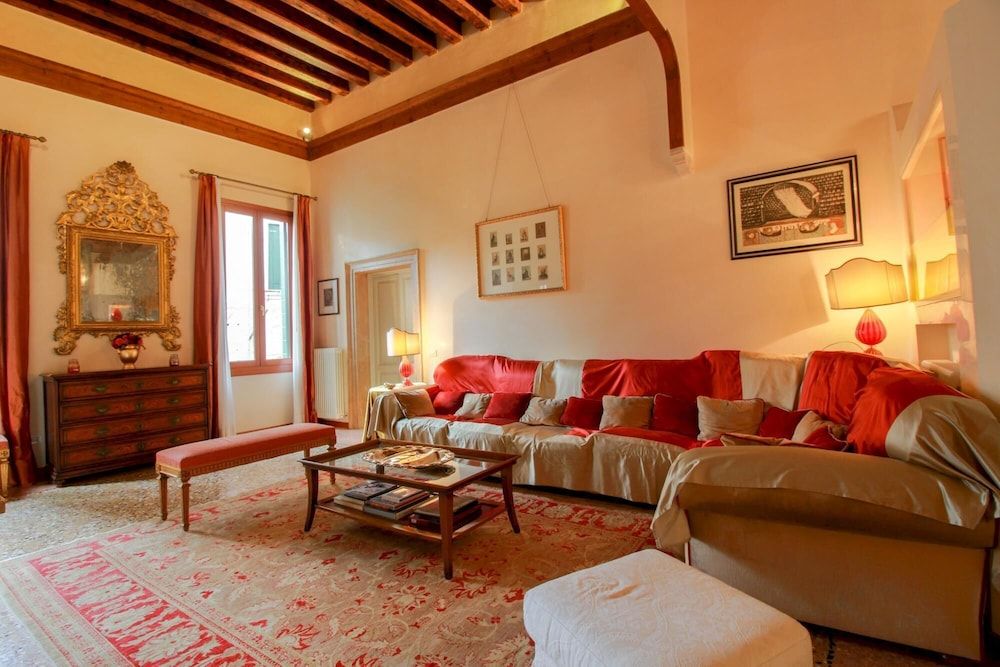 Fortuny 3967 Luxury Suites Wine - Ve-l736-sanm3967at House 38