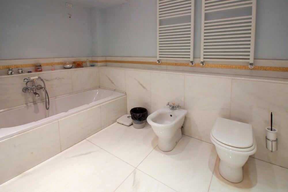 Fortuny 3967 Luxury Suites Wine - Ve-l736-sanm3967at House 18