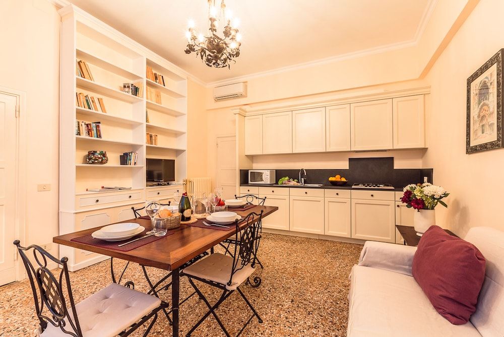 undefined Ca' Grassi 2 Charming Balcony 4