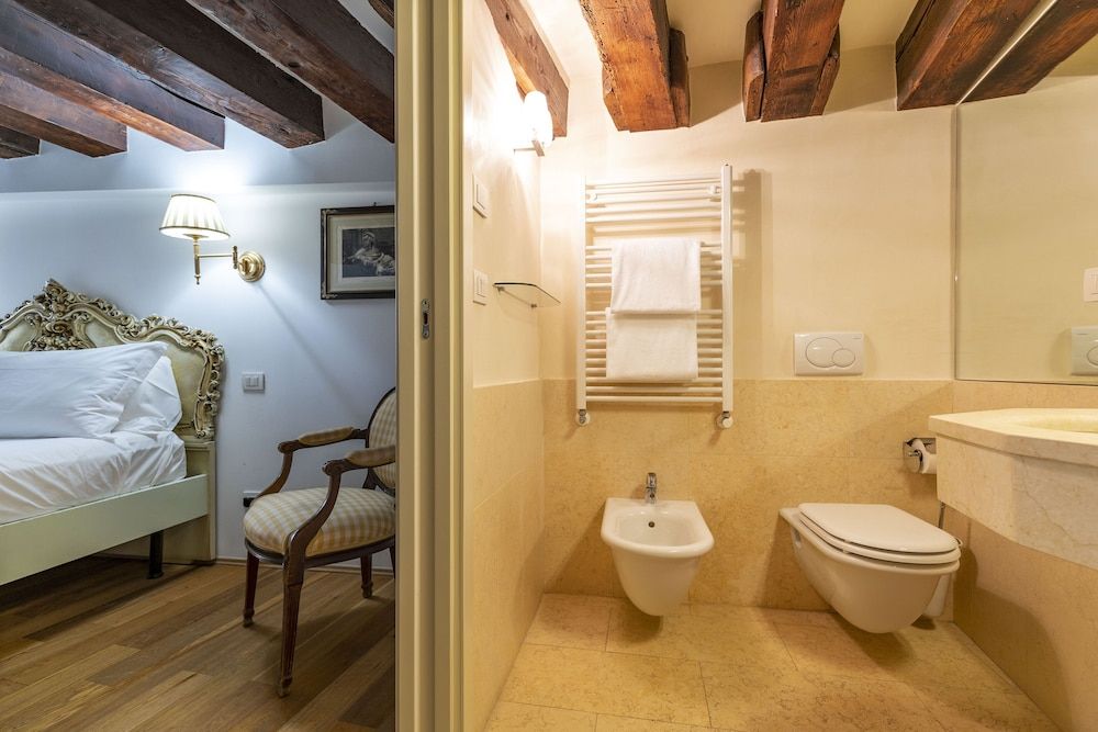 Gondola Luxury Deluxe Apartment 23