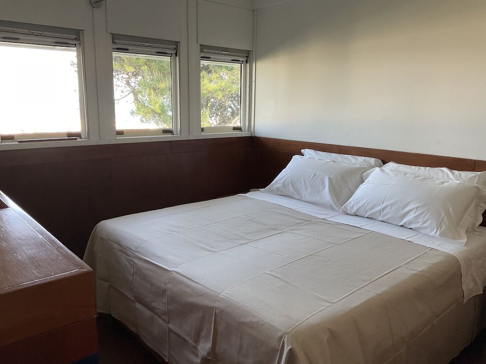 Aquamar - Suite on the beach of Venice Deluxe Apartment 3