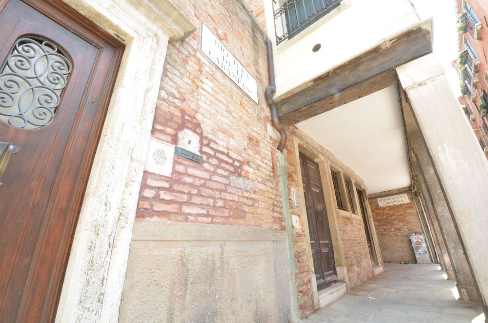 undefined Carlo's Studio 3