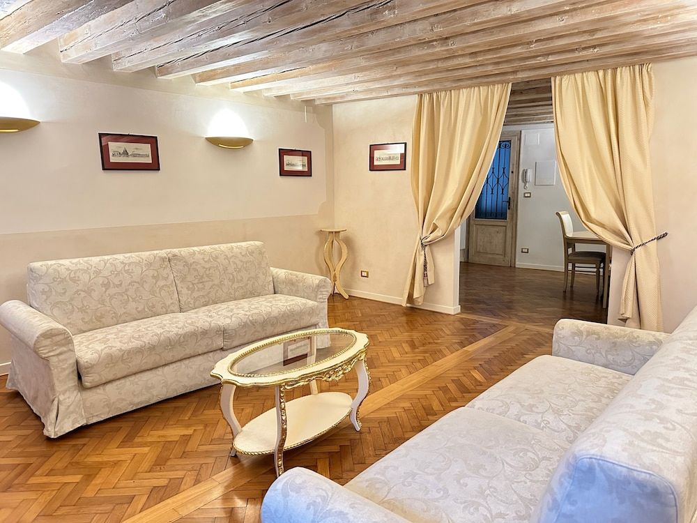 Ca' Giorgia City Apartment 20