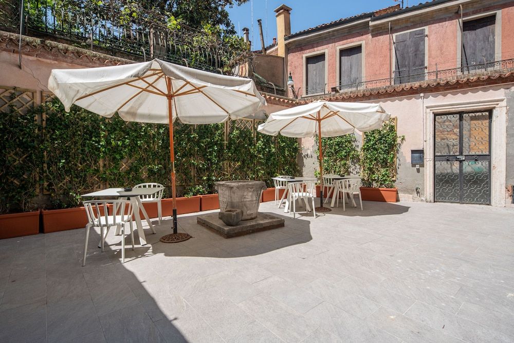 undefined Palace Canal View 6