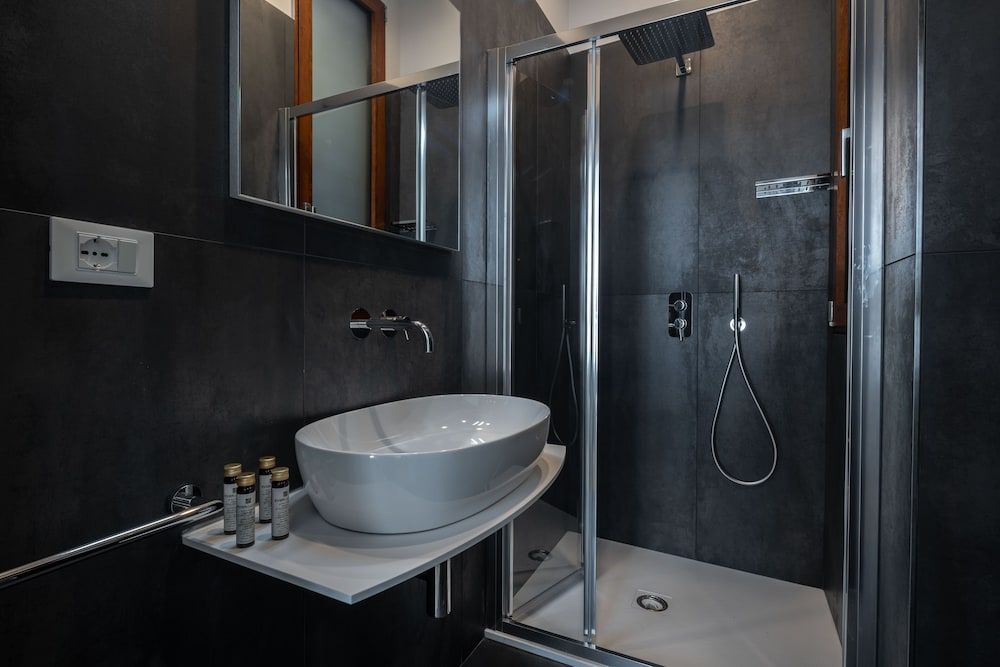 Palace Canal View Junior Suite, Canal View 22