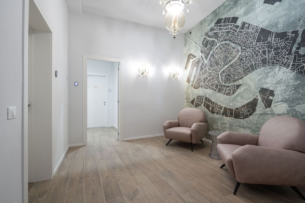 Palace Canal View Junior Suite, Canal View 13