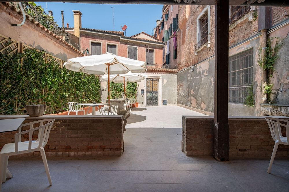 undefined Palace Canal View 7