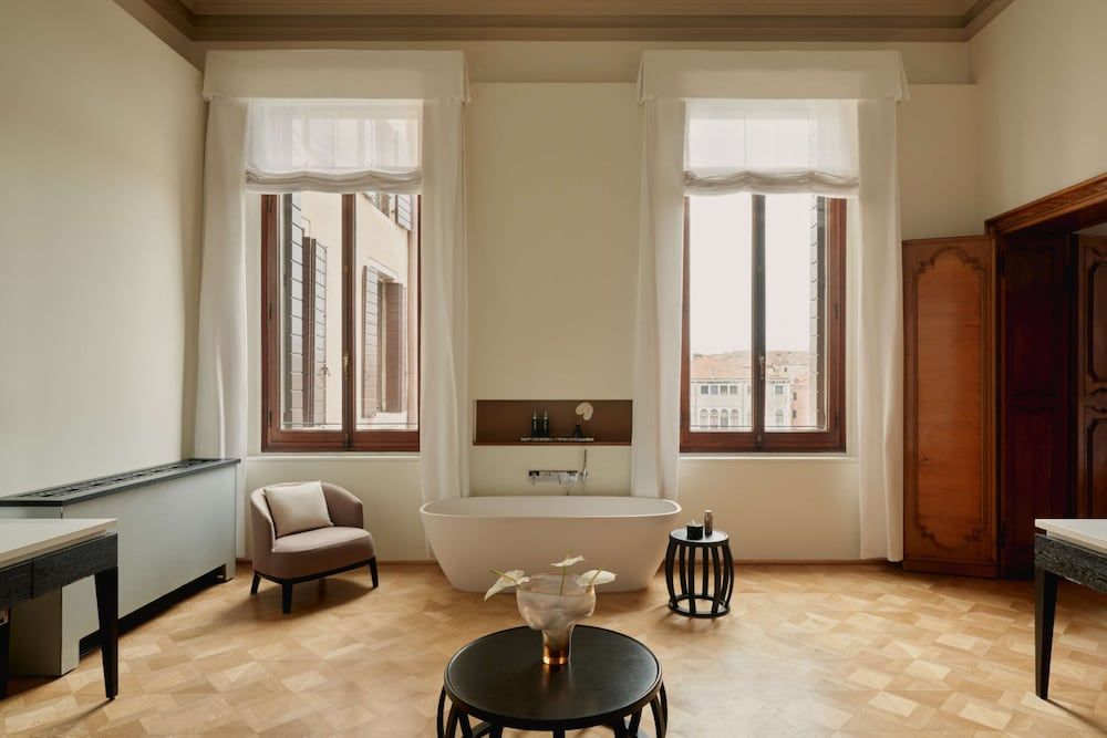 Aman Venice Room (Papadopoli Stanza Canal Grande) 3