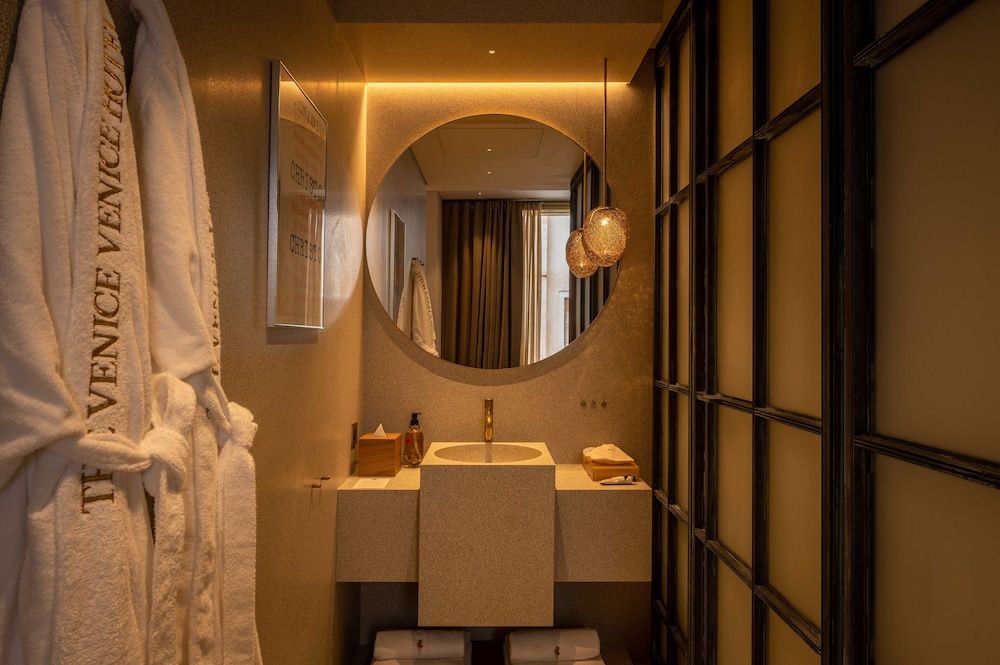 The Venice Venice Hotel Postvenetian Room 8