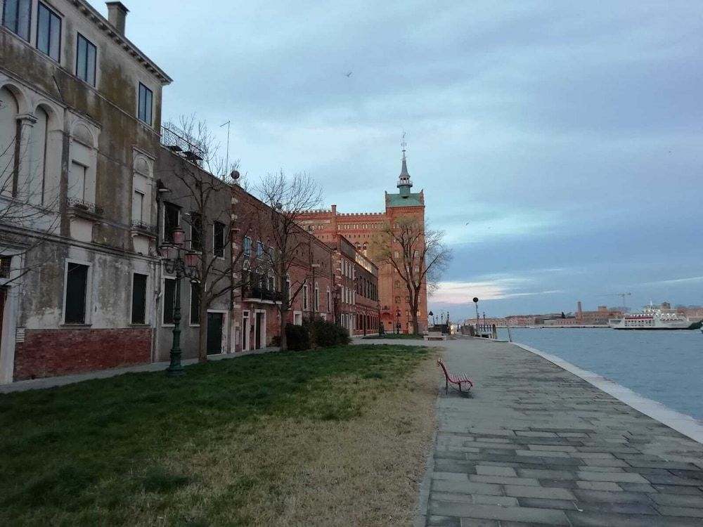 undefined B&B Venice Home