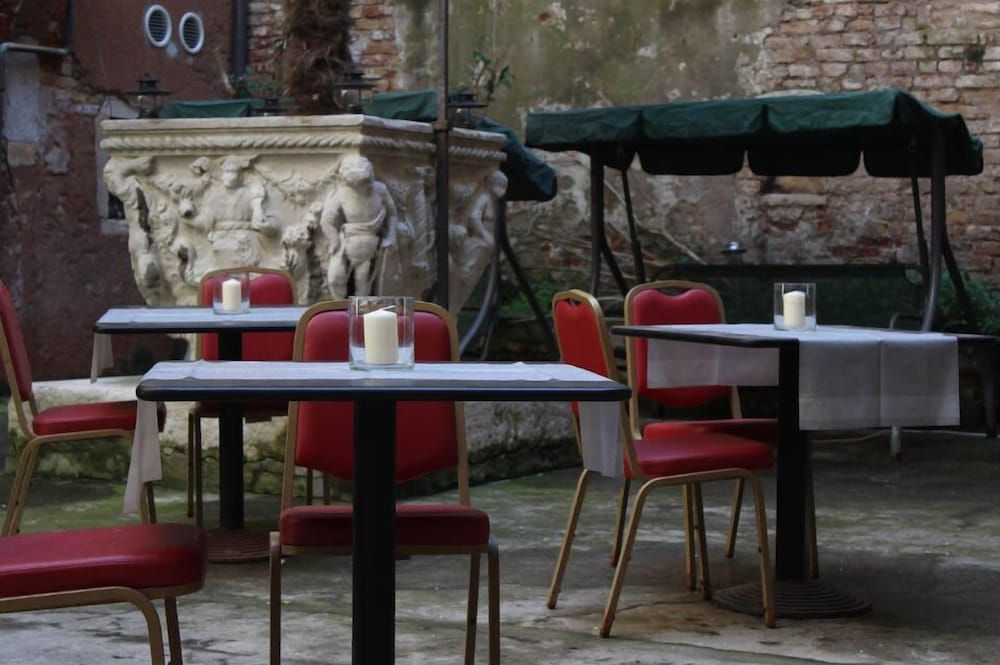 undefined Residenza Della Spada 5