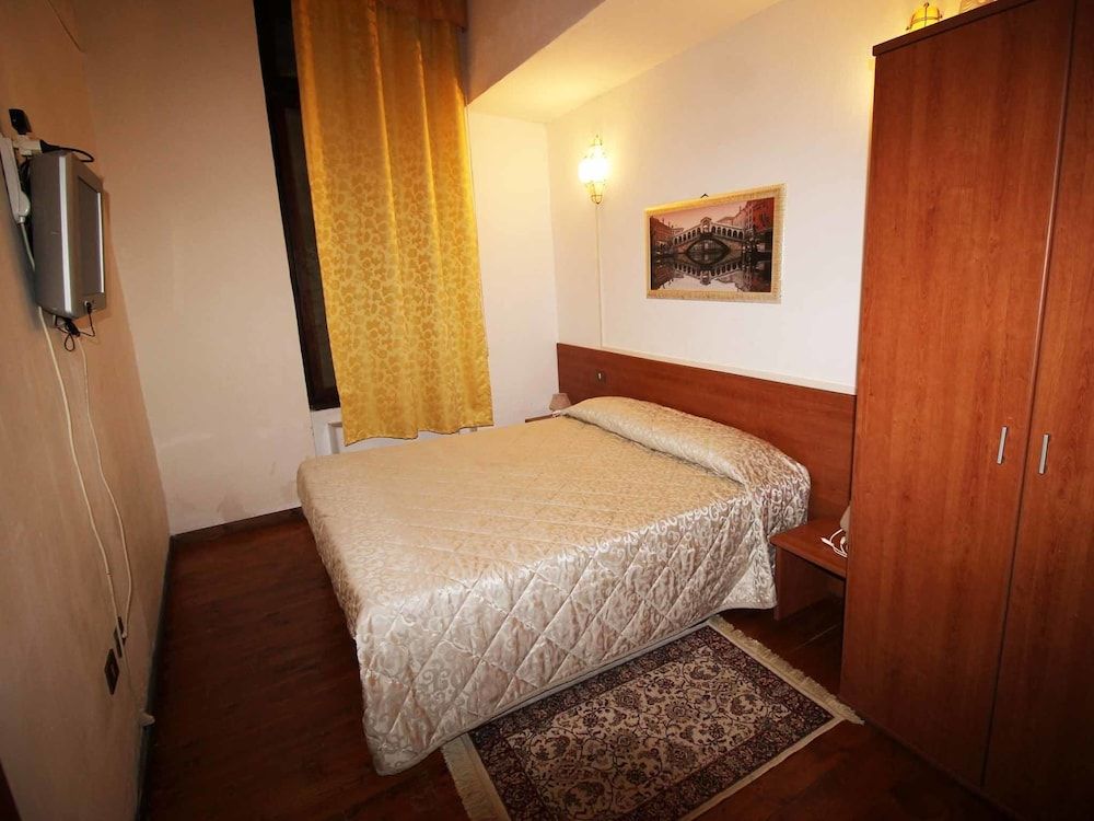 undefined Residenza Della Spada 2