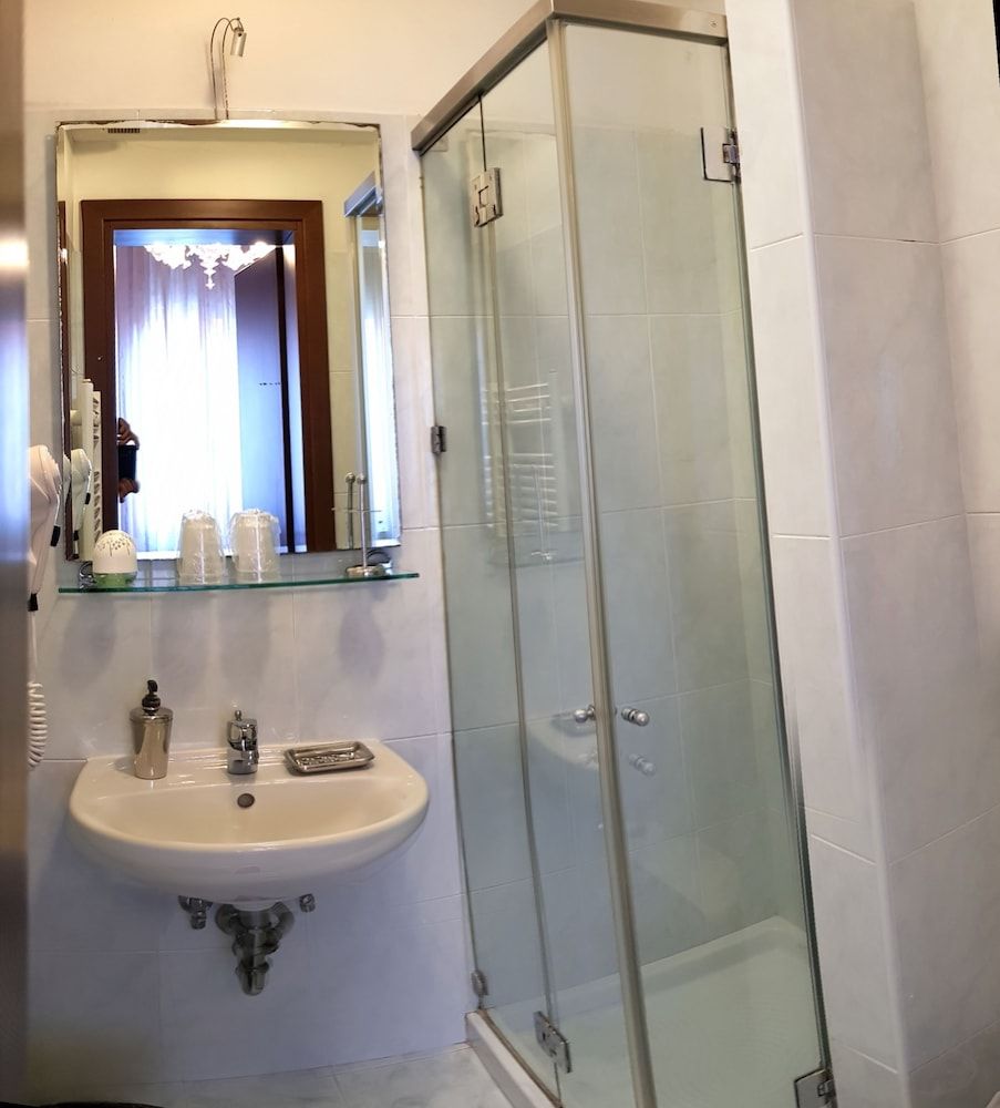 Bed & Breakfast Venezia Double Room, 1 Queen Bed (Enchanted perla) 11