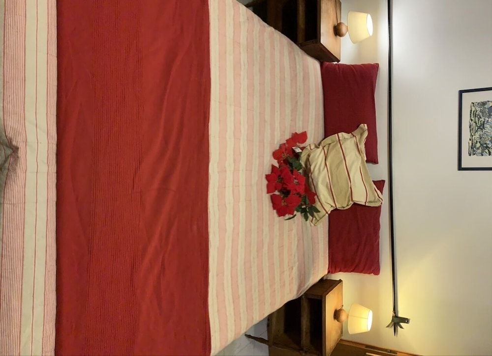 Admiral Home Deluxe Triple Room, Shared Bathroom, City View 2