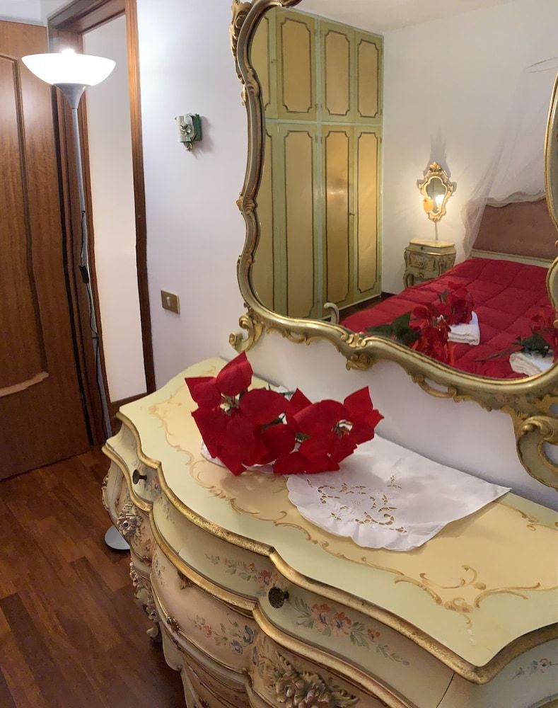 undefined Royal Guest House Venice 10