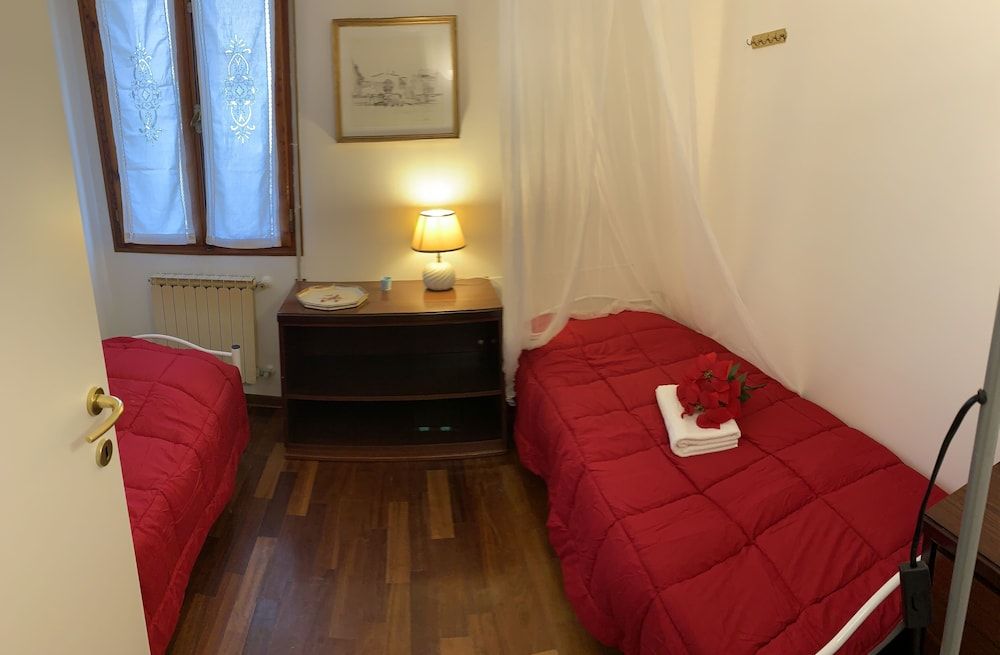 undefined Royal Guest House Venice 3