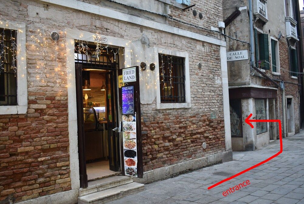 undefined Veniceluxury 8