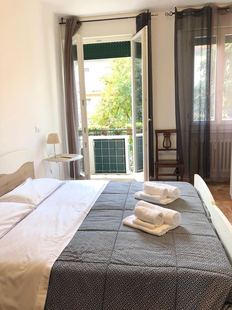 Venice Romantic Views Ca' Crea Single Room, Shared Bathroom 2