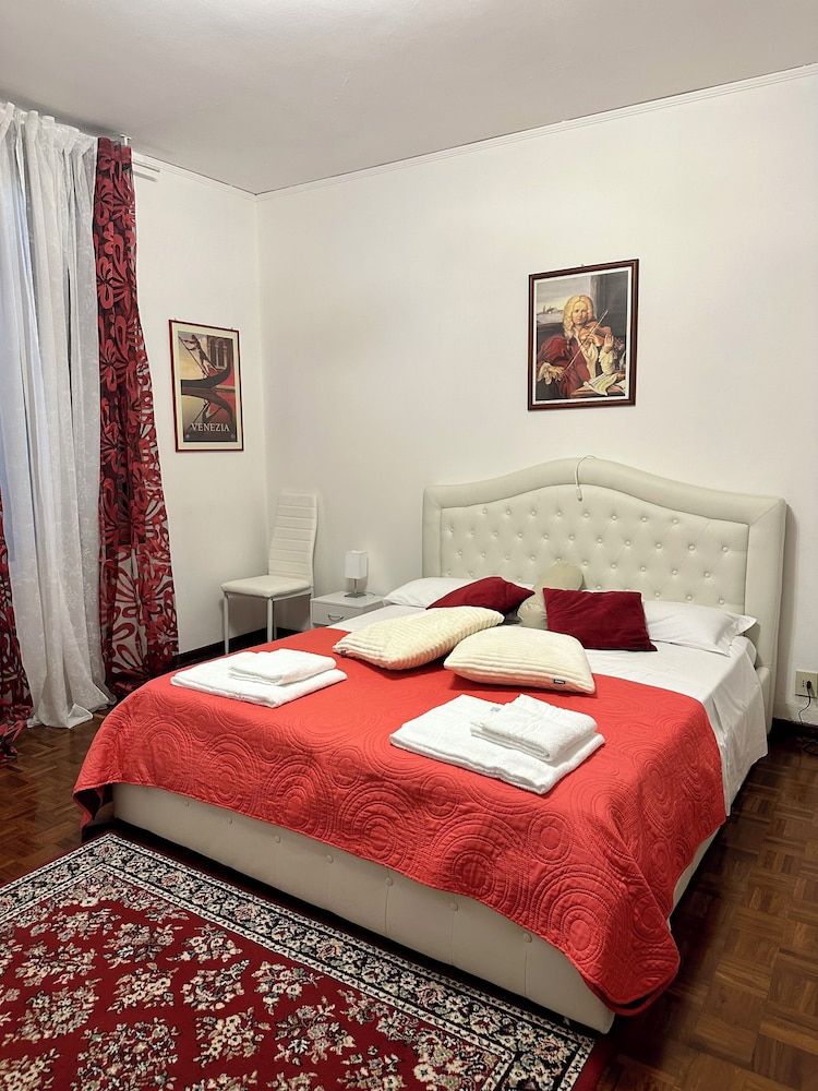 La Dogaressa Guest House Superior Room 15