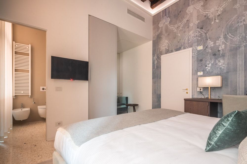 Ninfea Luxury Suites Premium Room (Camelia) 4