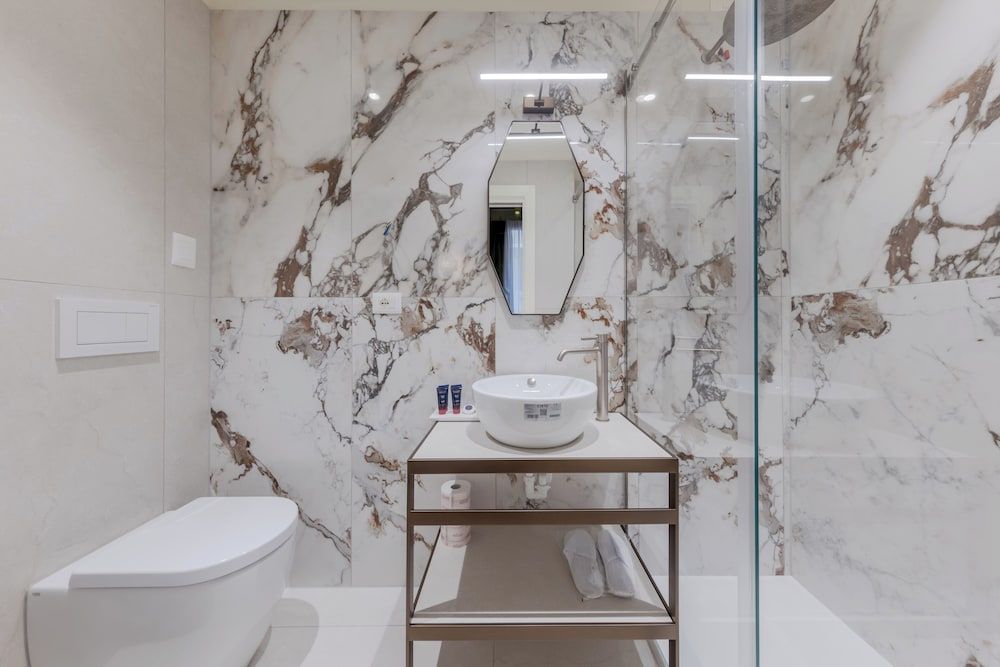 312 Piazza San Marco Classic Double Room 11