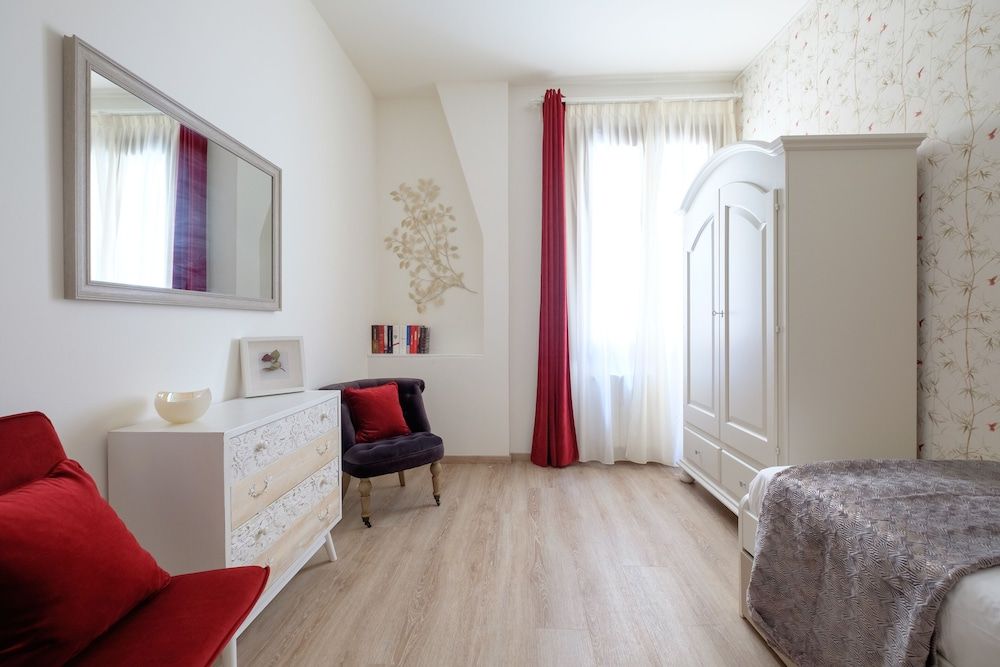 undefined Ai Turchesi 4