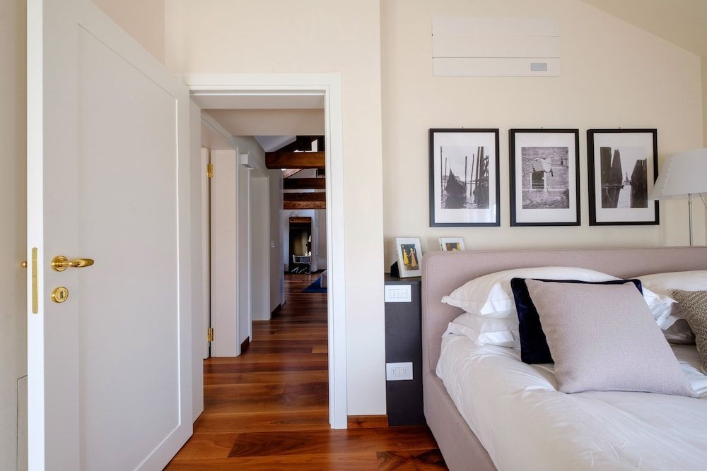 Palazzo Ca' Moro apartments Superior Apartment, 2 Bedrooms 3