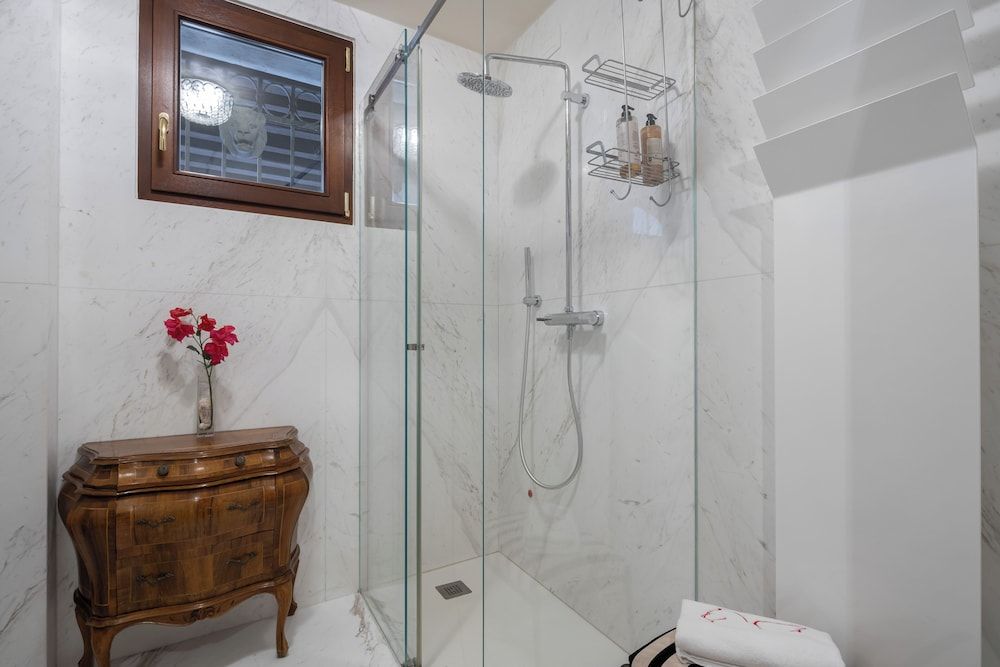 Palazzo Ca' Moro apartments Superior Apartment, 1 Bedroom 6