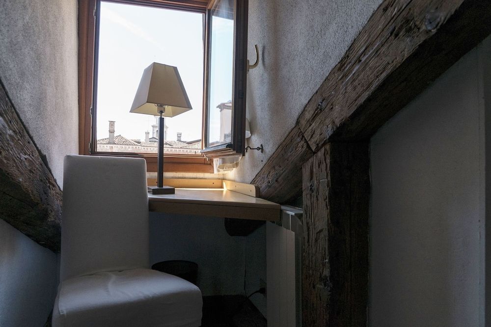 undefined Altana Studio 5