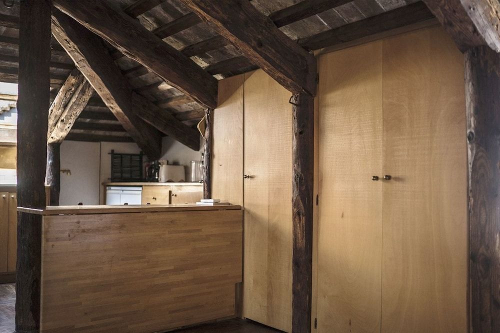 undefined Altana Studio 4