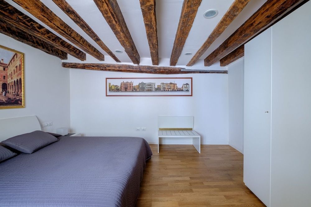 Lion 5 Apartment, 2 Bedrooms 2