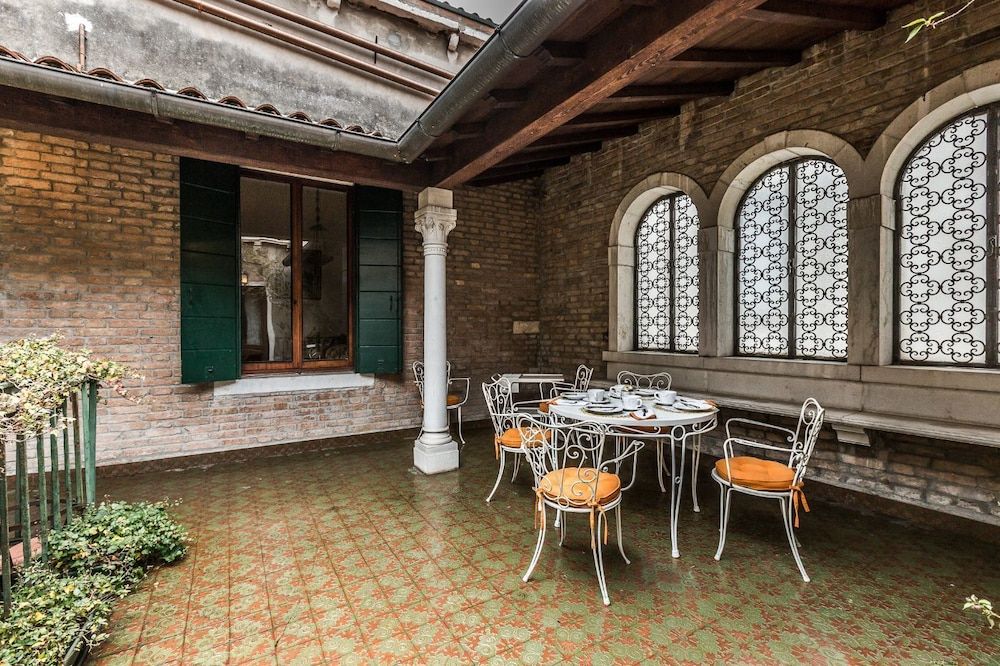 undefined Ca'affresco 2 4