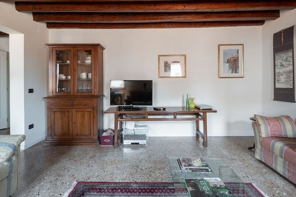 Ca'coriandolo Apartment, 2 Bedrooms 31