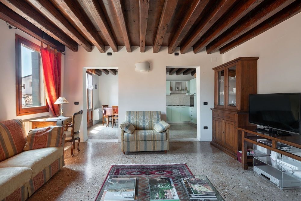 Ca'coriandolo Apartment, 2 Bedrooms 29